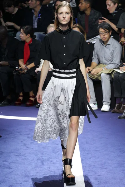 Look 64